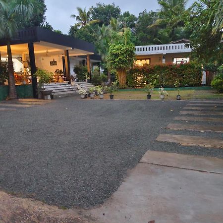 Queen'S Place Unawatuna Kültér fotó